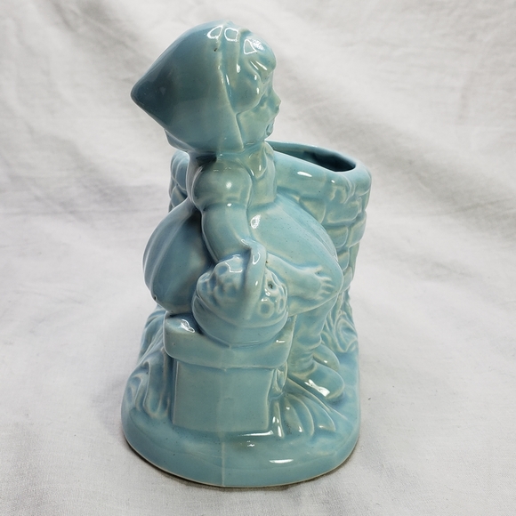 Vintage Blue Planter Girl at Well with Artificial Flowers 5 x 3 x 5 Inches - Picture 9 of 12